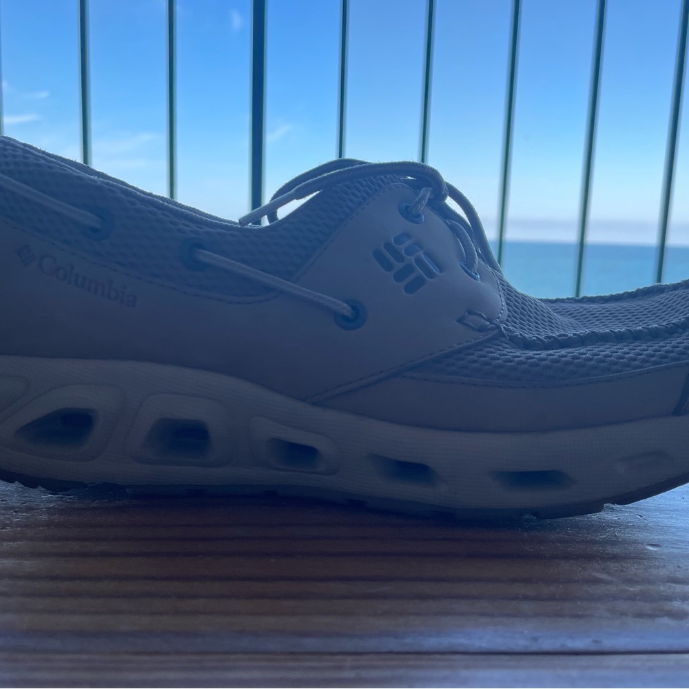 Men’s Like new leather Columbia PFG Boat shoe